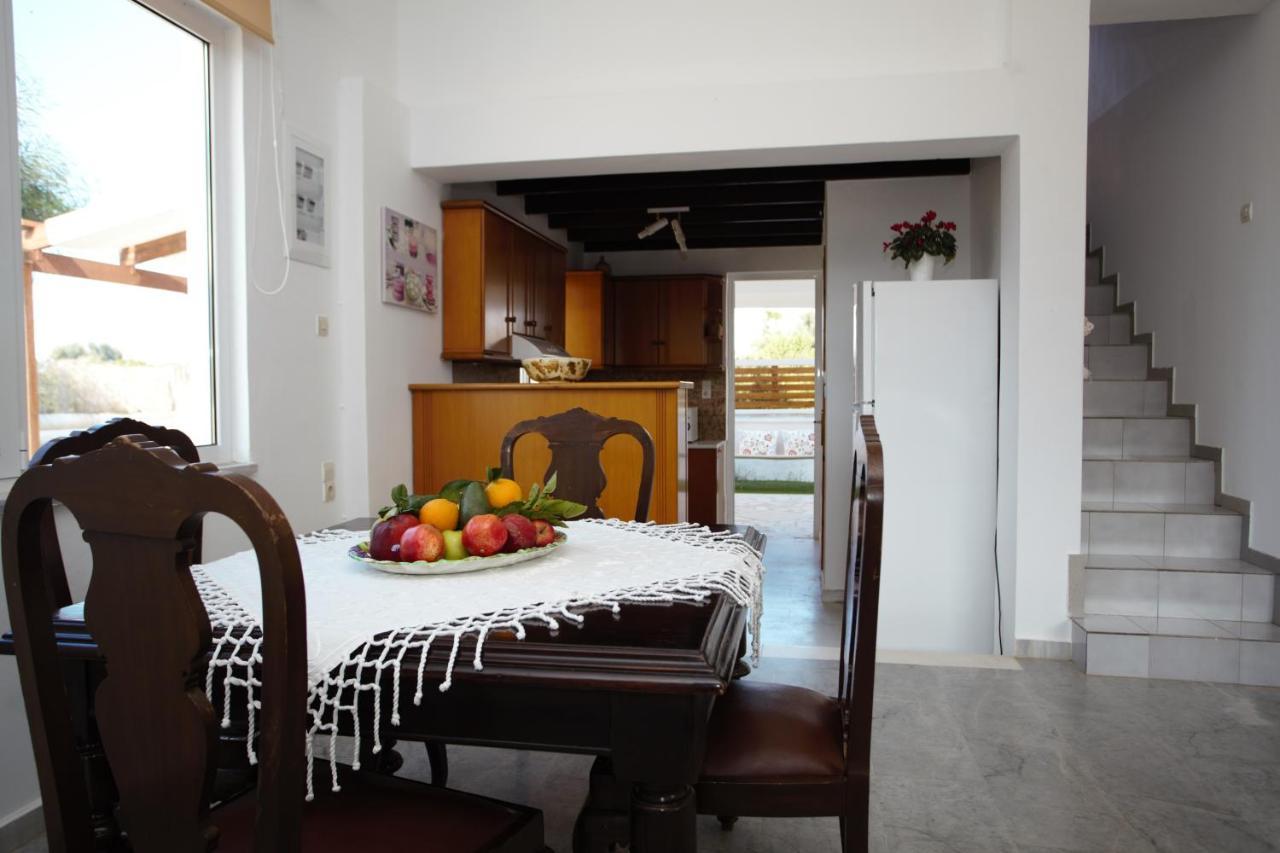 Evas House 7 Mins Walk To Beach Stavros  Bagian luar foto